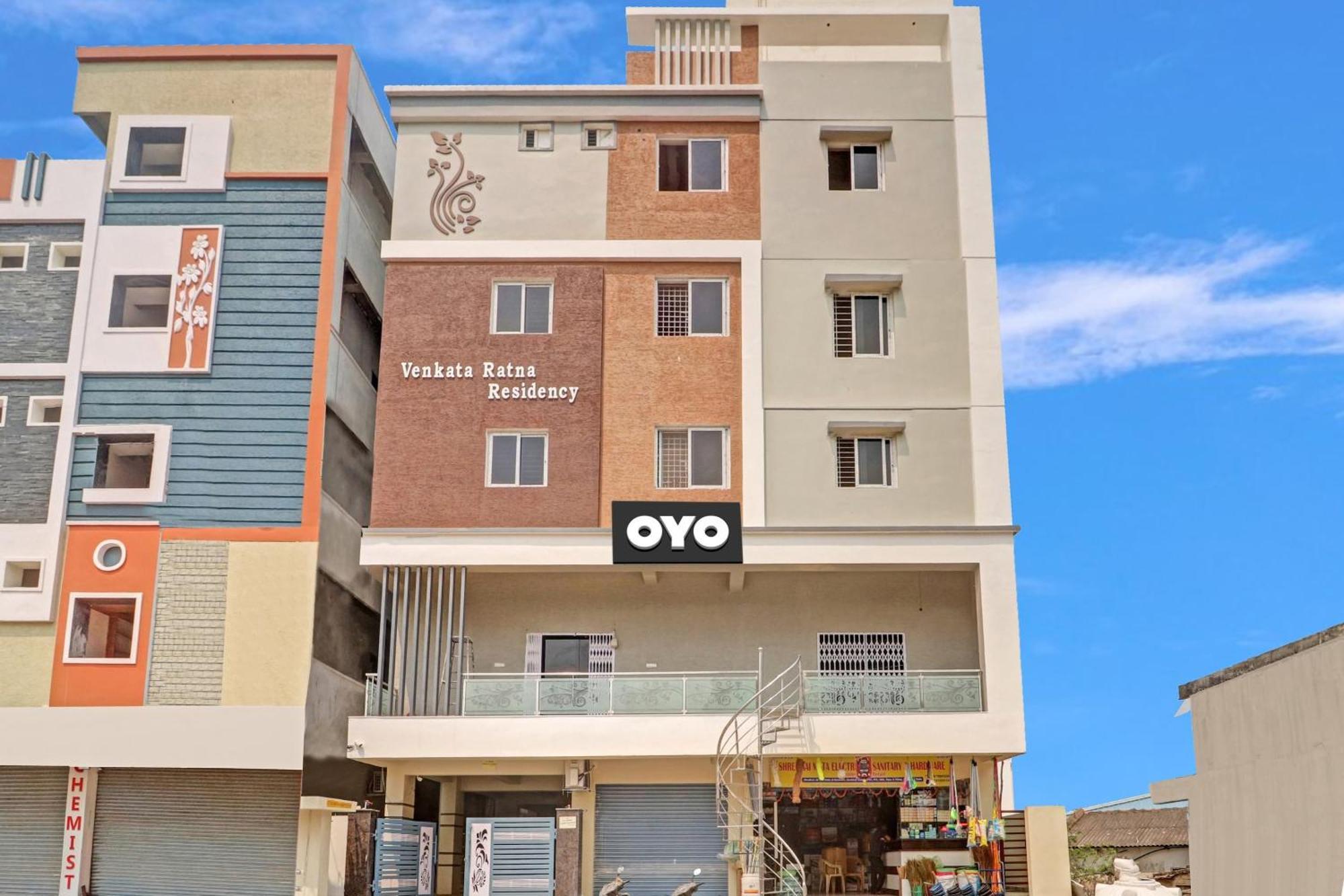 Hotel O Sv Grand Хайдарабад Экстерьер фото