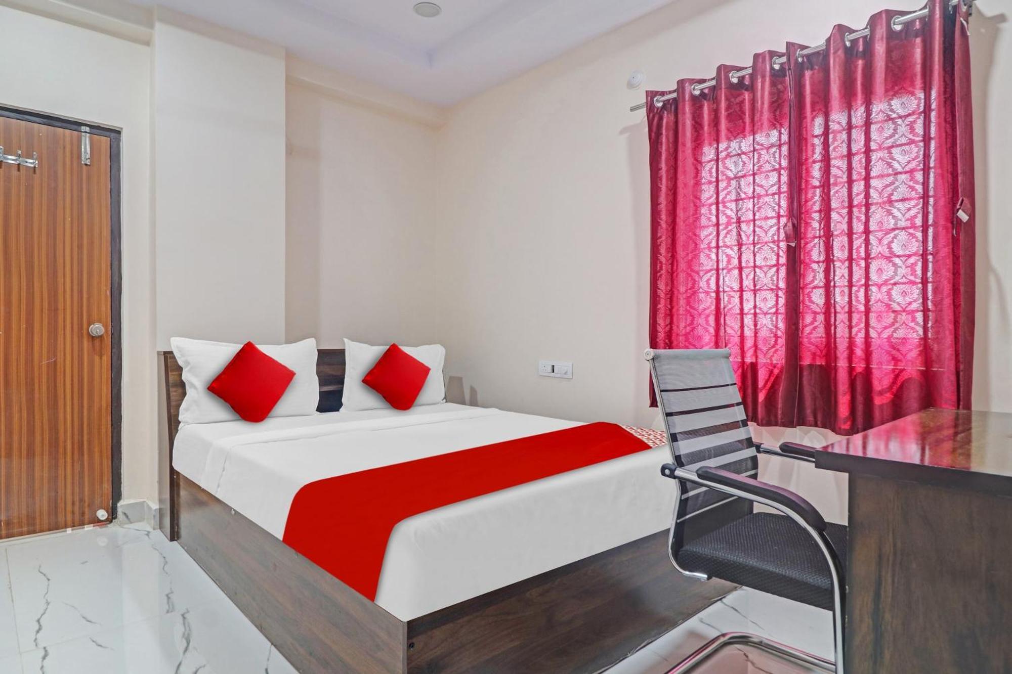 Hotel O Sv Grand Хайдарабад Экстерьер фото
